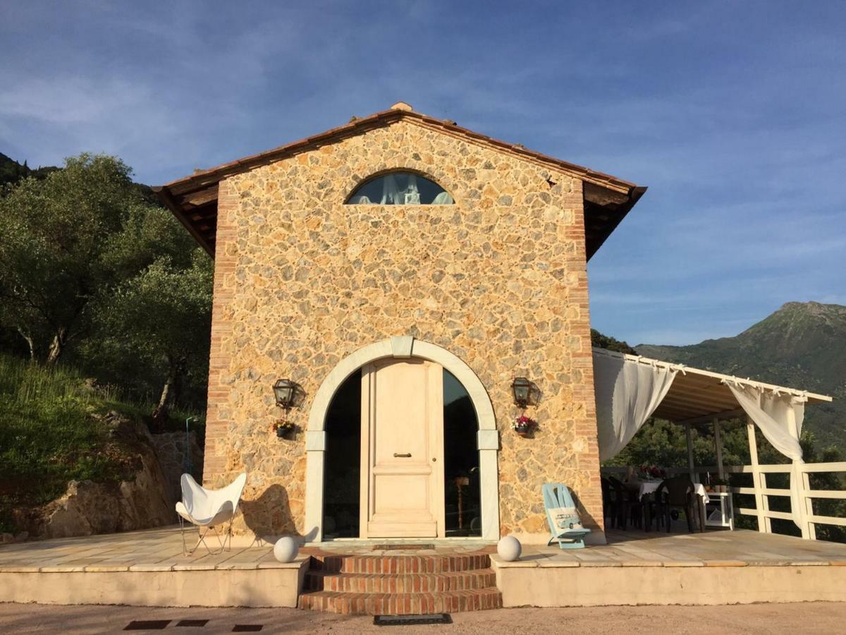 Valuable Rustic Tuscan Swimming Pool, Breathtaking View Of Camaiore Bagian luar foto